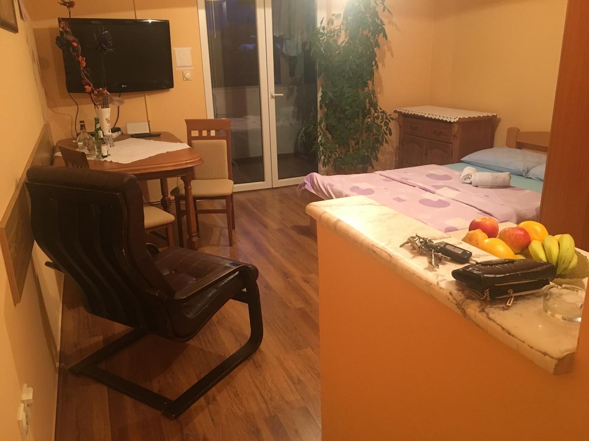 Ana Apartment Tivat Exterior photo